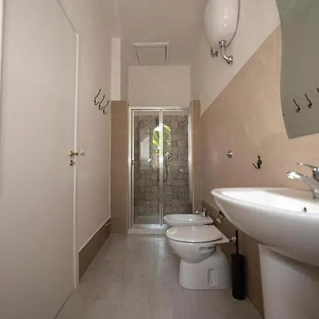 Casa Elsa アパート