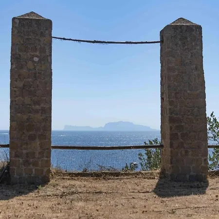 Casa Elsa アパート プロチーダ