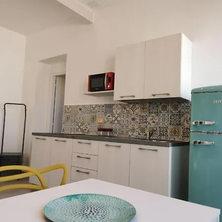 Casa Elsa Apartment *