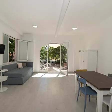Casa Elsa פרוסידה