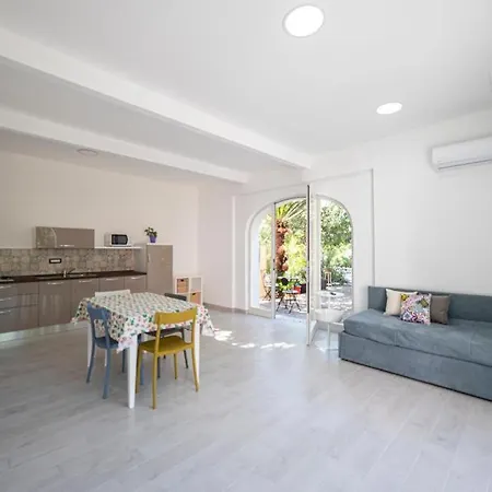 Casa Elsa דירה *